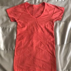 Lululemon Coral Short sleeve Running shirt